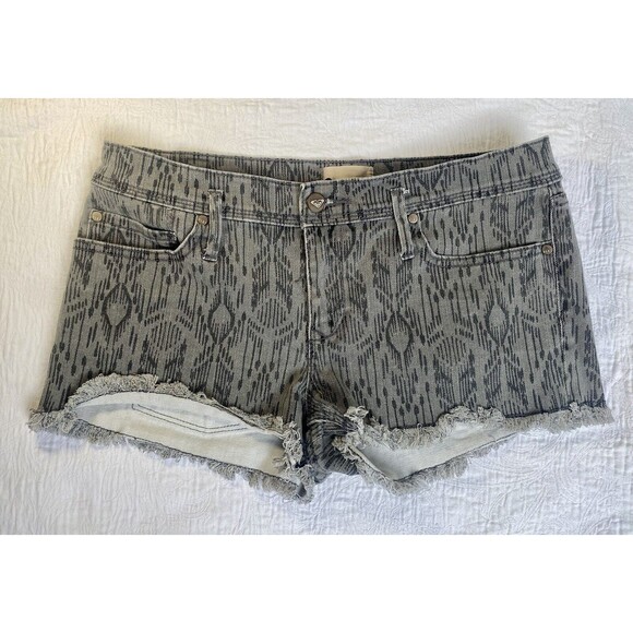 ROXY Denim Short Shorts Women Teen 9/29 Grey Native Distressed Low Rise Raw Hem - Picture 1 of 12